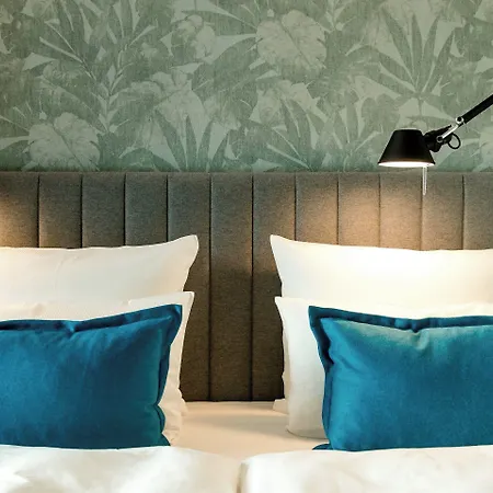 One Bonn-hauptbahnhof