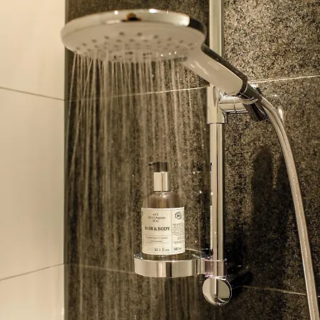 Hotel One Bonn-hauptbahnhof