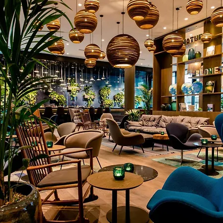 One Bonn-hauptbahnhof Hotel 3*