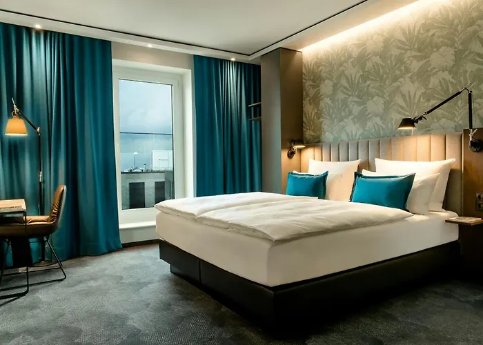 One Bonn-hauptbahnhof